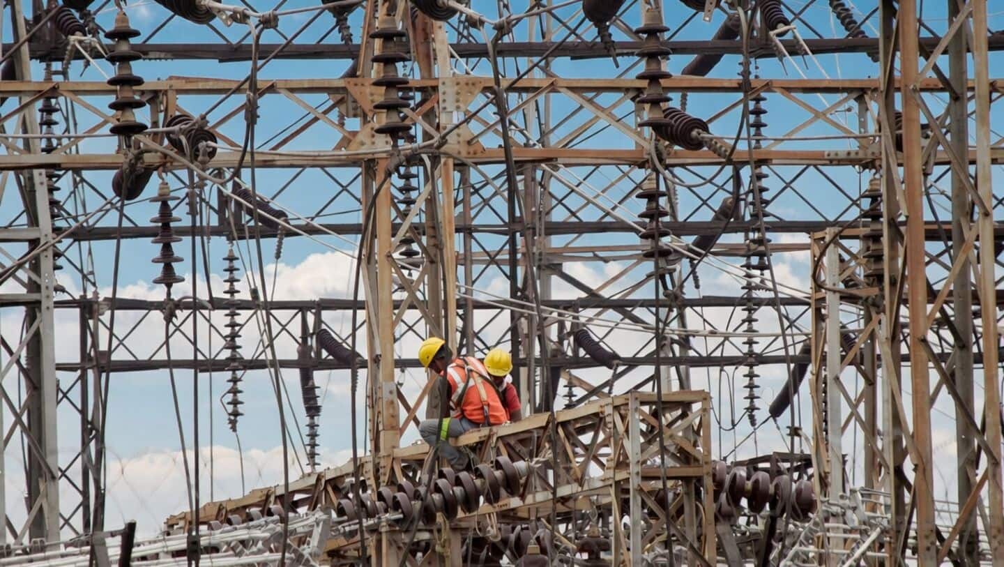 India braces for record power demand amid energy crisis