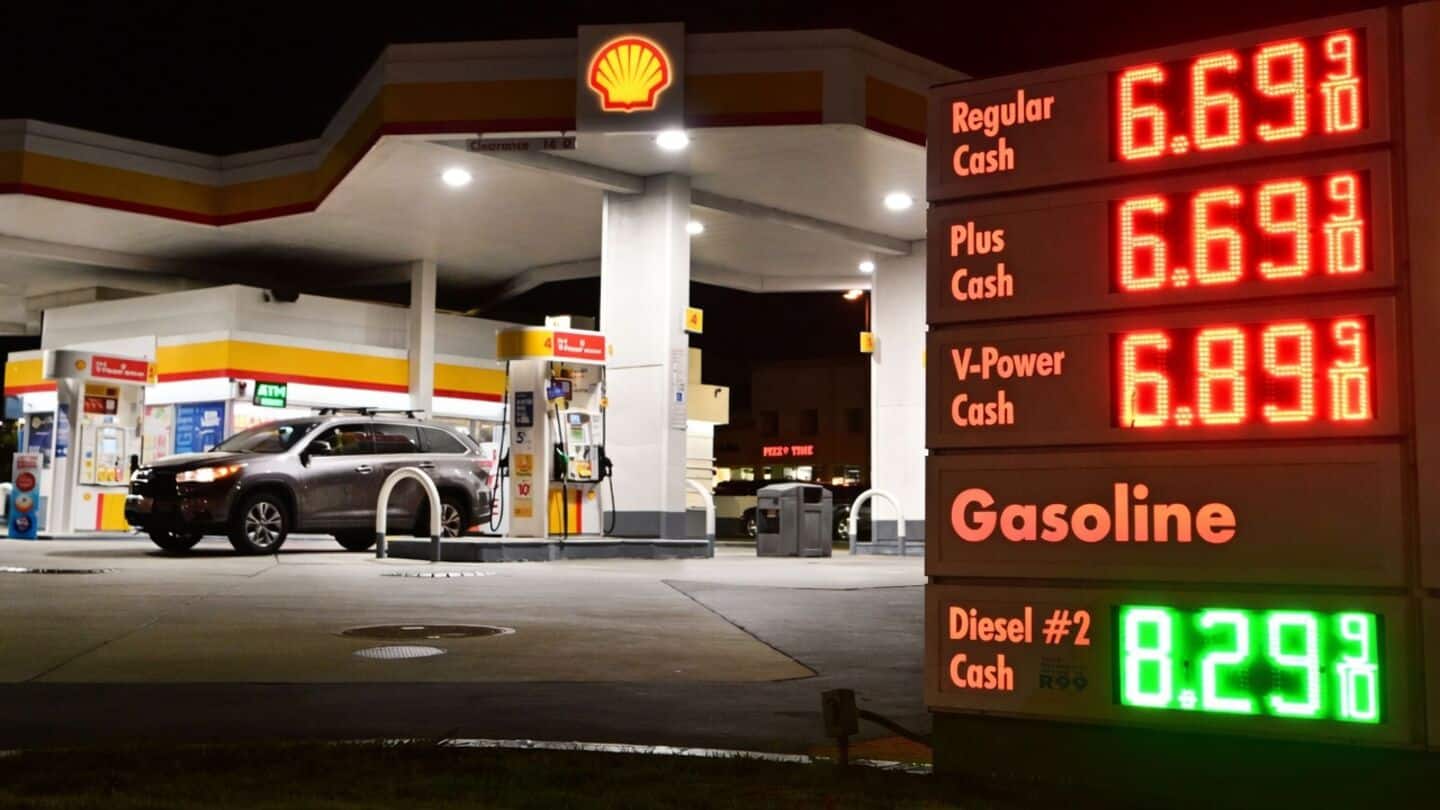 US considers diesel export ban to lower domestic fuel costs