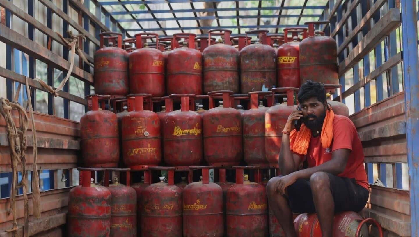 Delhi commercial LPG price hits ₹2,078.50 amid West Asia tensions