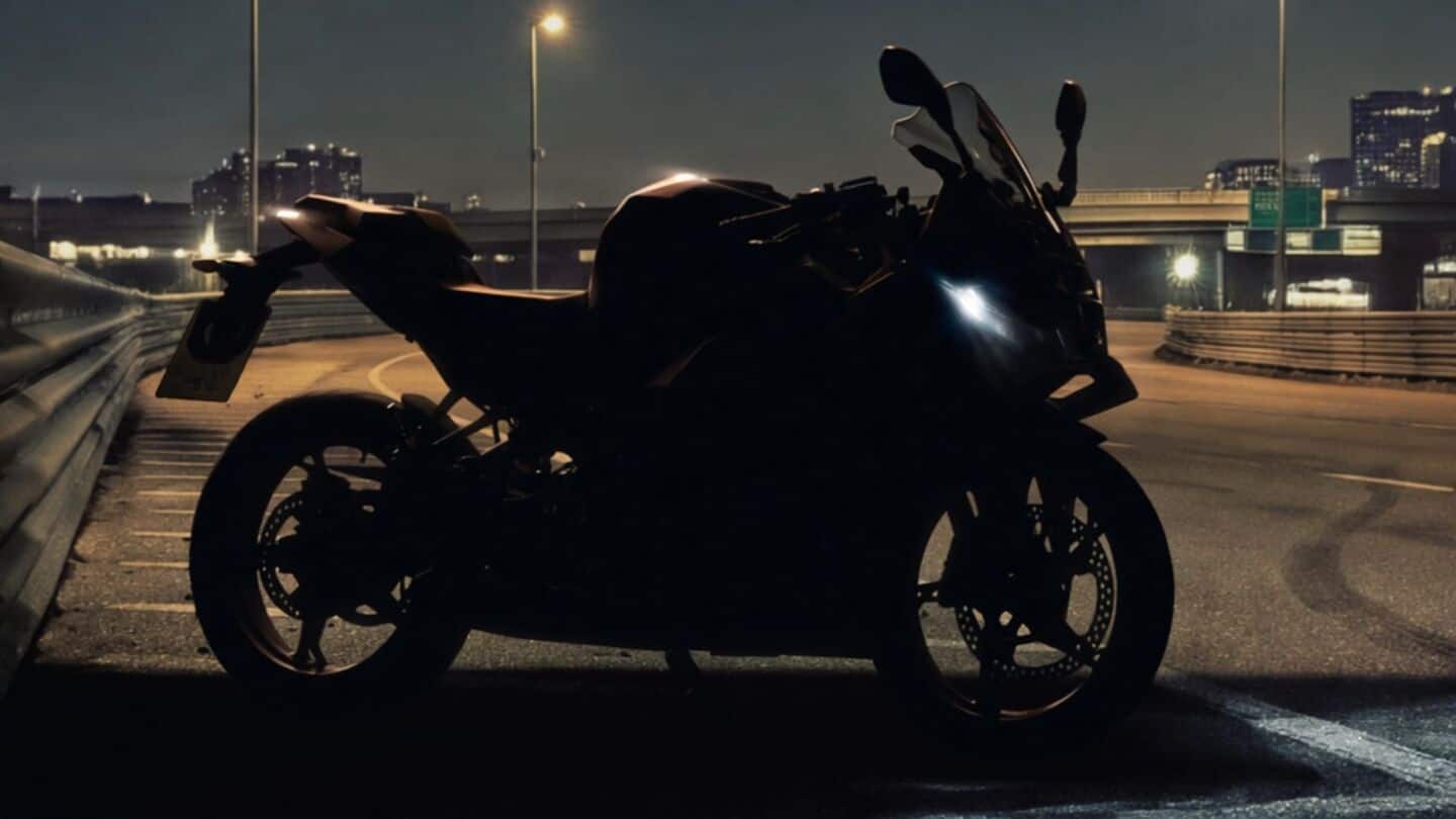 BMW teases F 450 RR sport bike, Oct 15 reveal