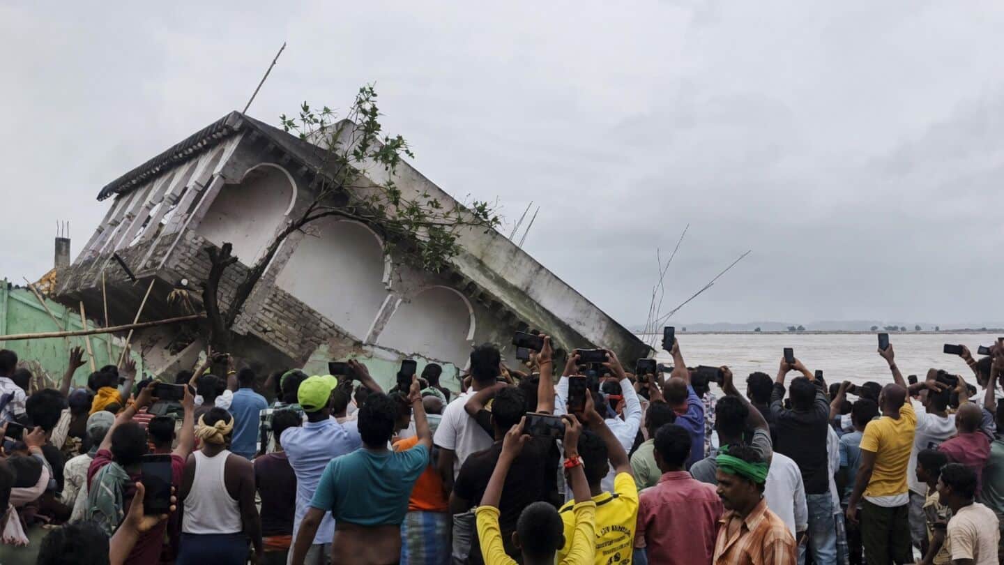 Century-old Chaiti Durga Temple swept away by Ganga in Shankarpur