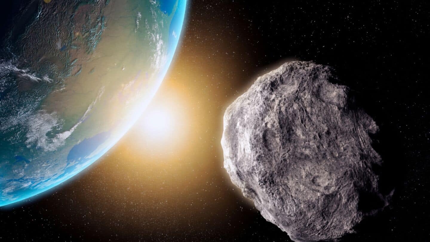 NASA tracks asteroid 2026 FV6 safely beyond 7 lunar distances
