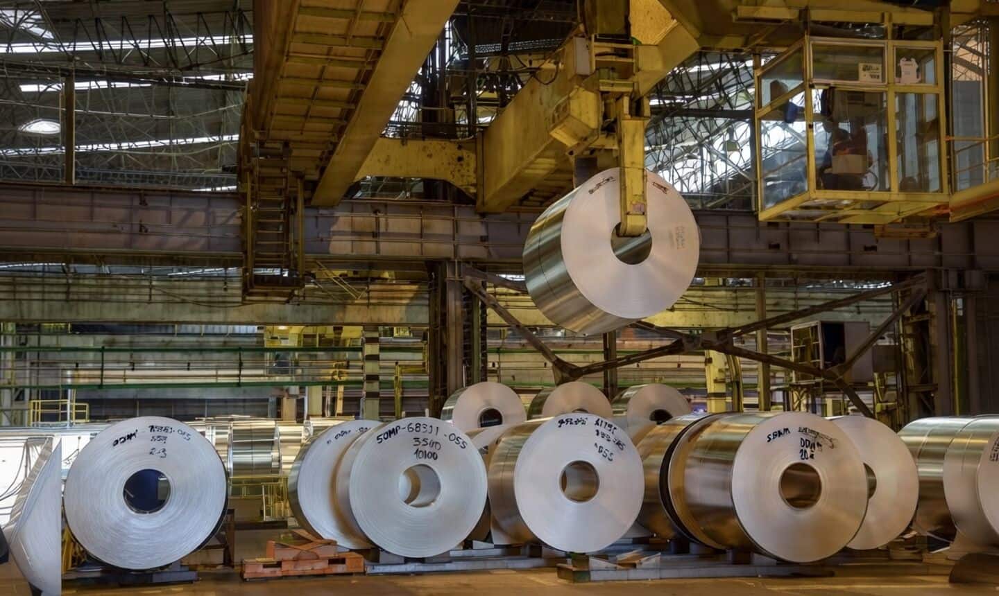 Aluminum prices soar to highest level since 2022