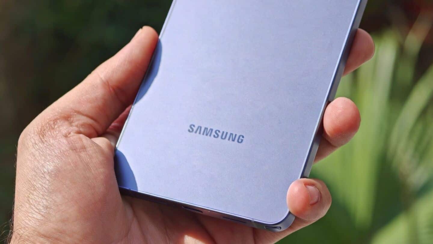 Samsung warns update Google Play Services for Wallet's digital key