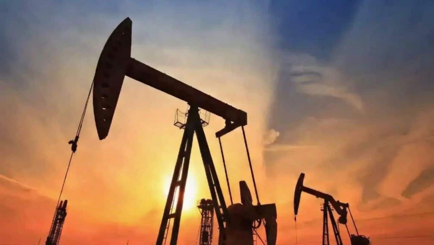 IEA says global oil demand to fall for 1st time