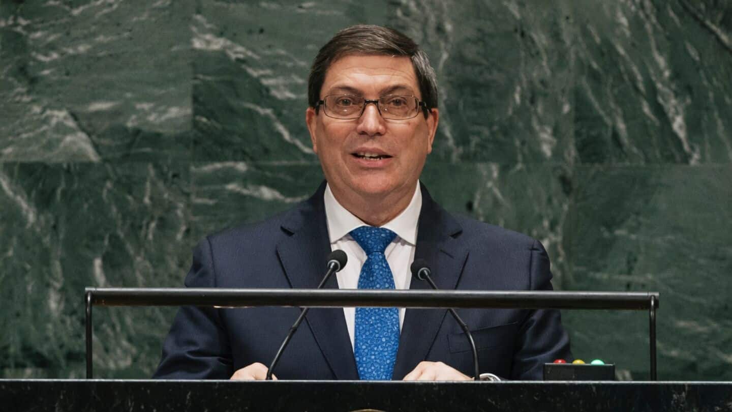 US diplomats walk out during Cuban foreign minister's U.N. speech