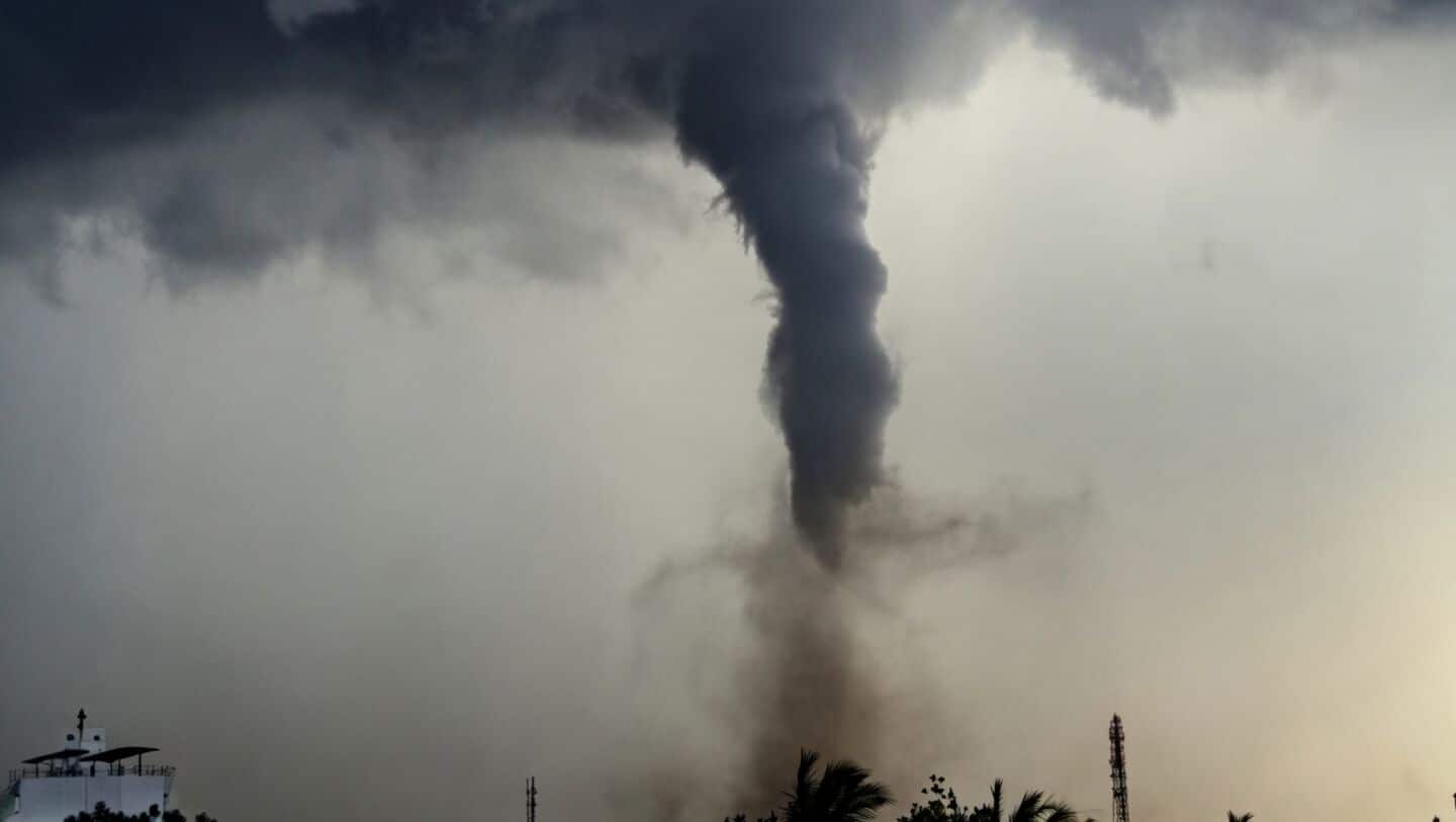 Meteorological department says Thoothukudi funnel caused by trough, not tornado