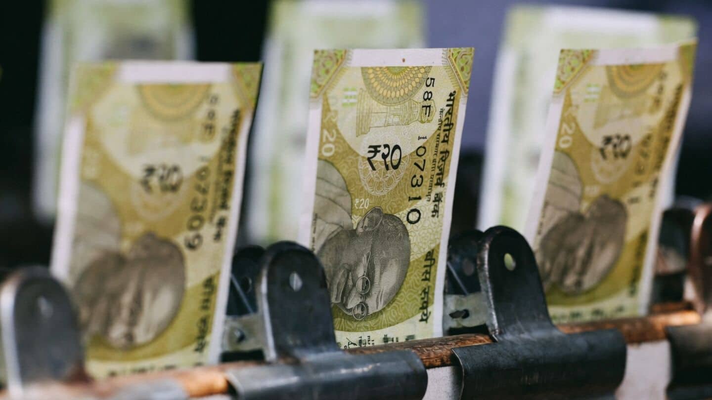 Rupee rises amid RBI moves to 95.72 per dollar