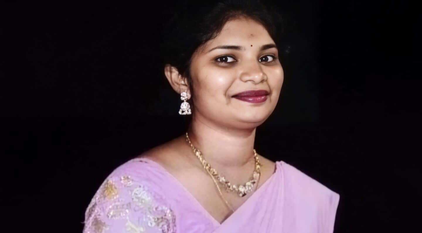 Andhrapu Krishnaveni found hanging from ceiling fan in PM Palem