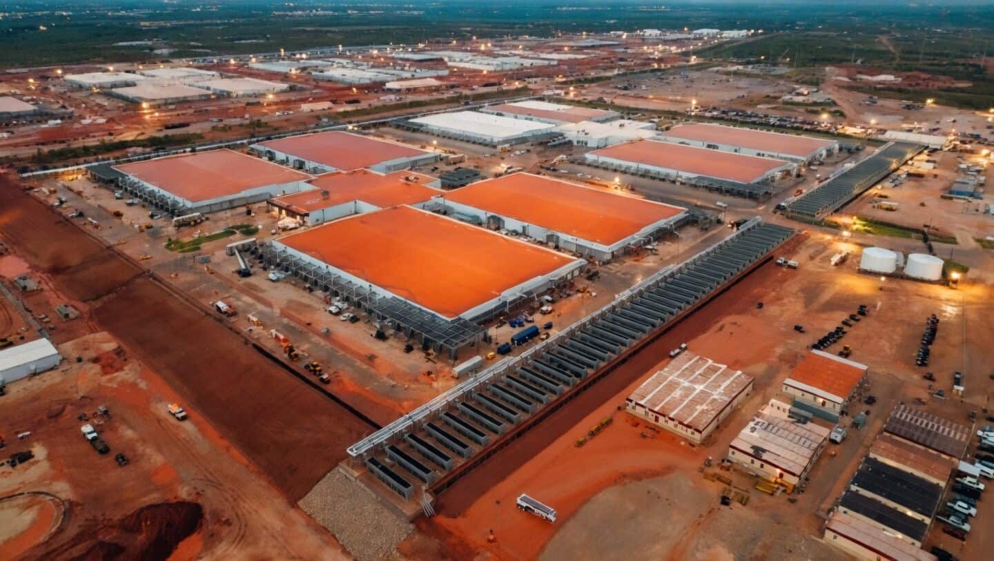 Oracle $300B OpenAI US data centers deal strains Wall Street