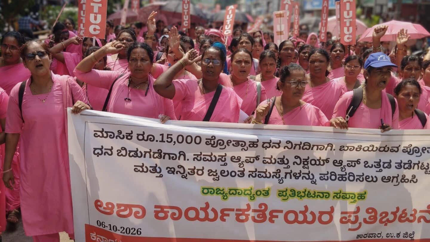 Karnataka ASHA workers in Karwar demand ₹15,000 minimum monthly pay