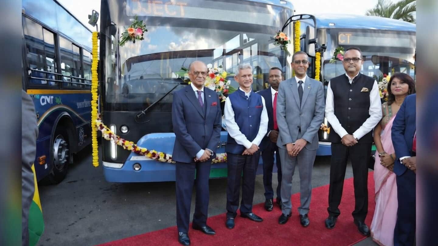 Switch Mobility delivers 100 electric busses to Mauritius government