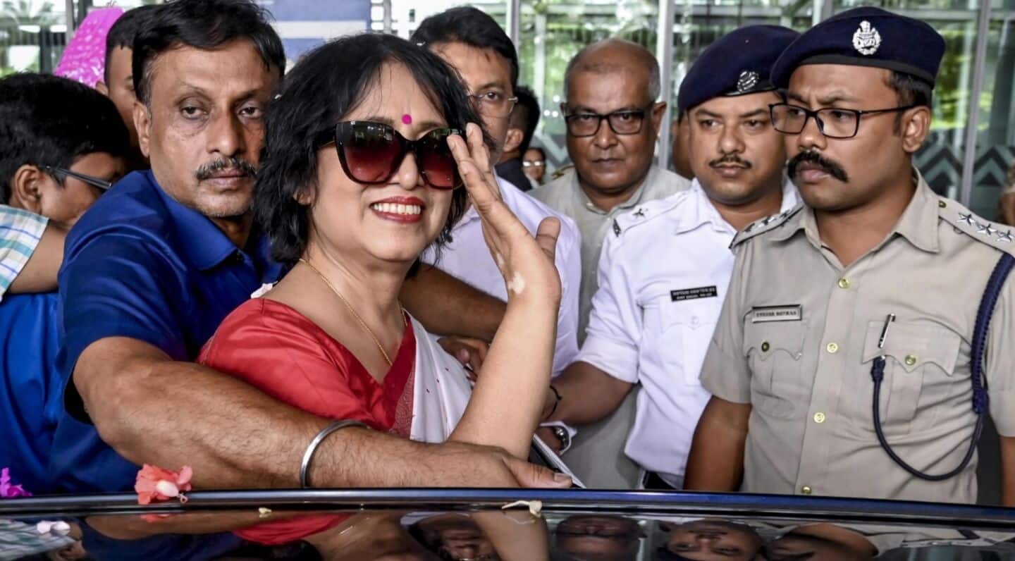 Taslima Nasreen returns to Kolkata after more than 18 years