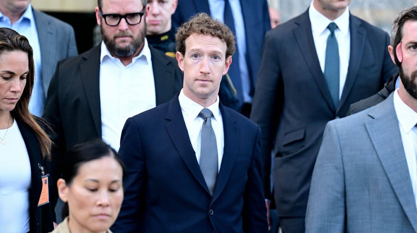 Meta's revenue rises 33% but investors worry over $145B AI