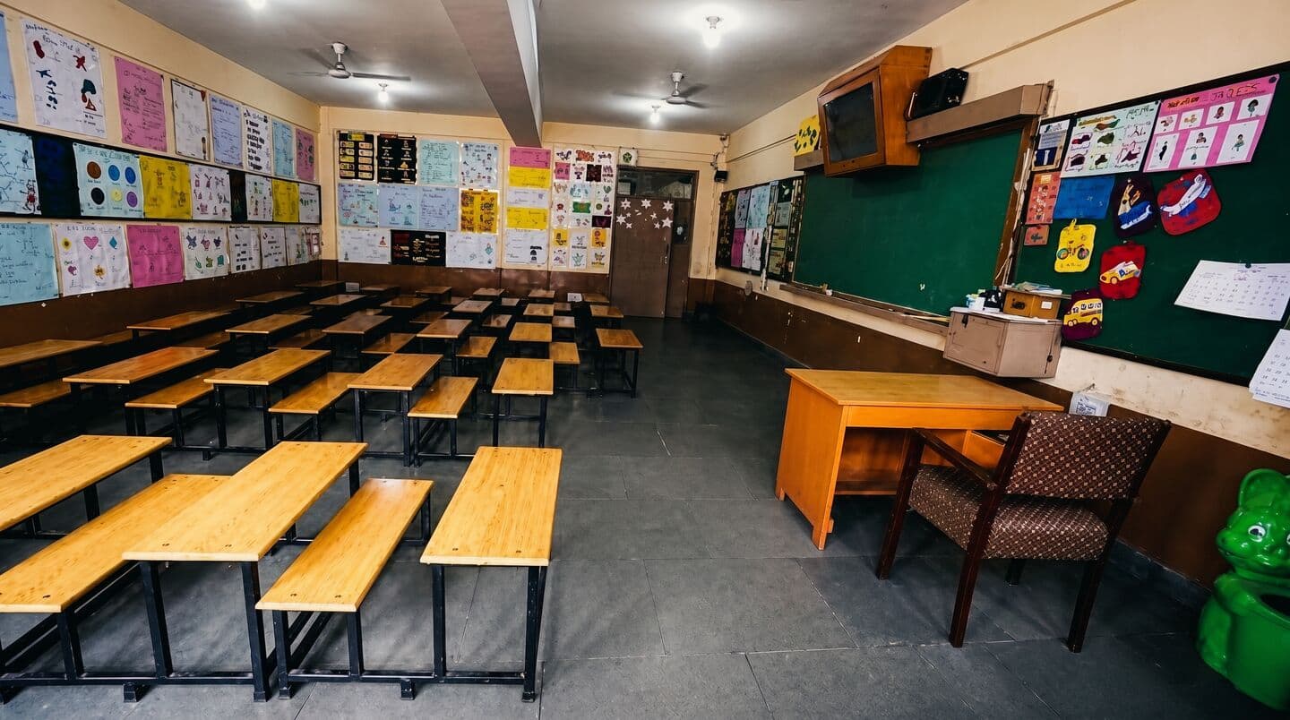 J&K government takes over 58 FAT schools linked to Jamaat-e-Islami