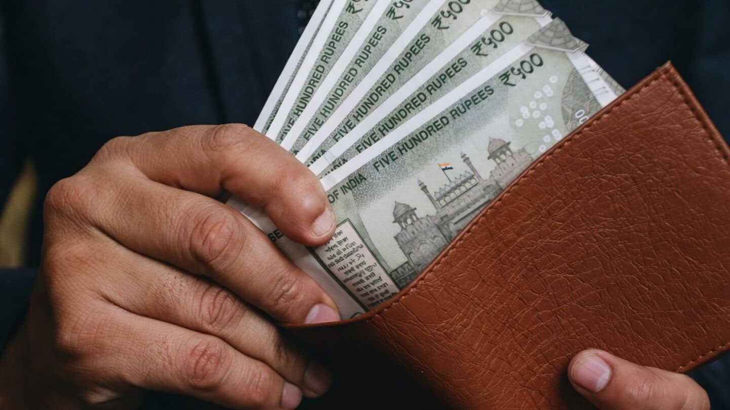 Indian government transfers ₹2.08L/cr via DBT across 320 welfare schemes