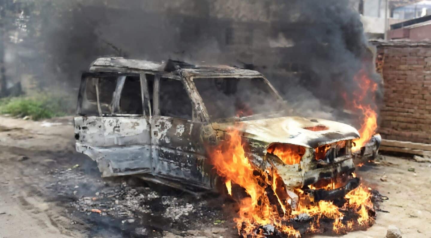 Patna accident kills man, protesters allegedly set police jeeps ablaze
