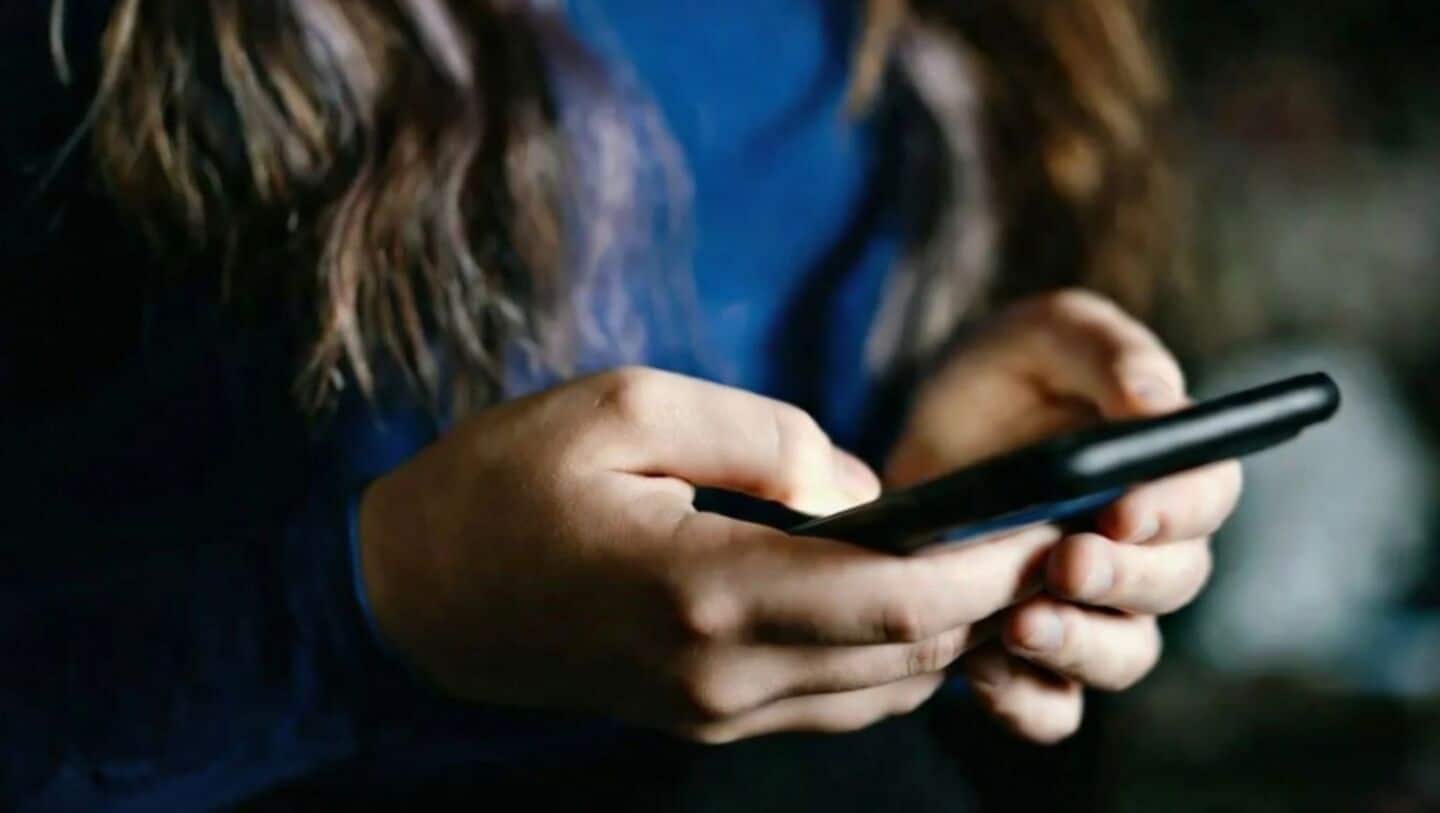 UK NCA probing about 200 online 'com' cases, teen ordered