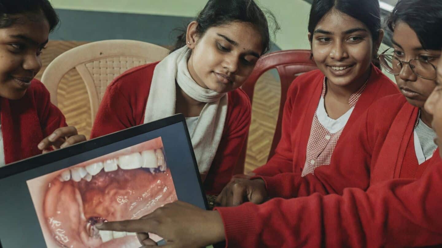Purulia high schoolers win sustainability award for oral cancer AI