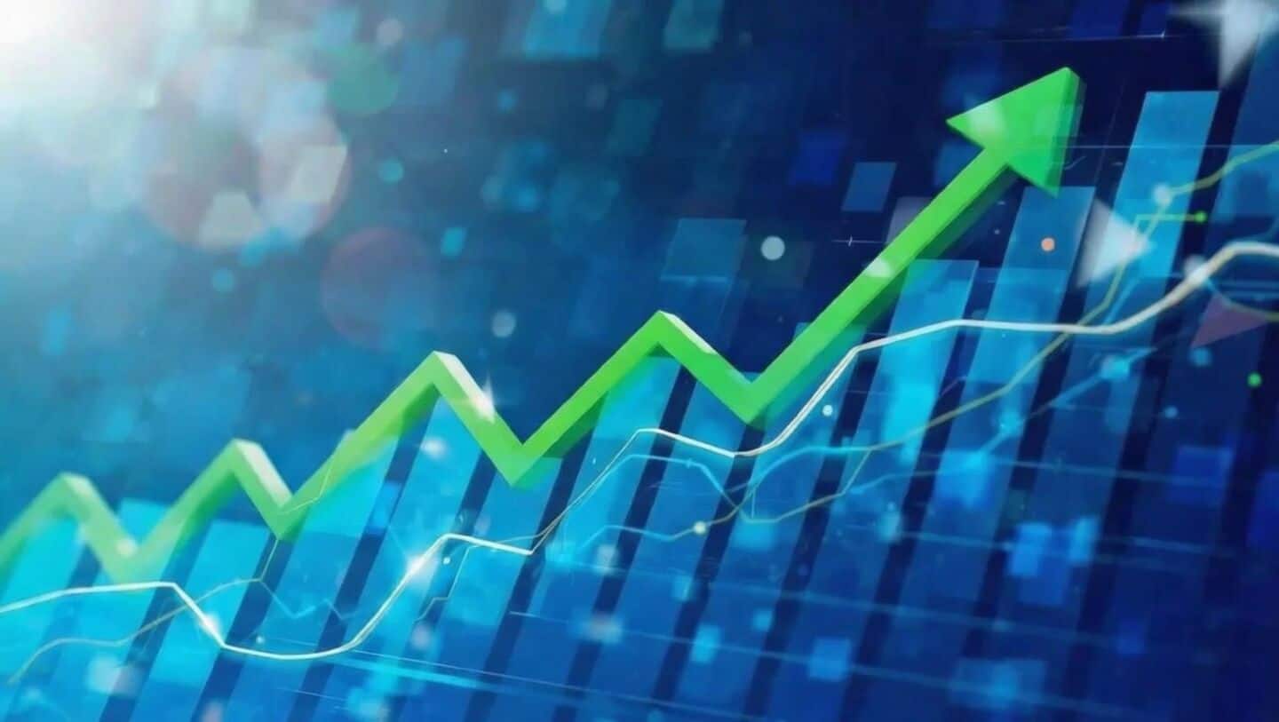 Sensex gains 400 points as oil prices drop