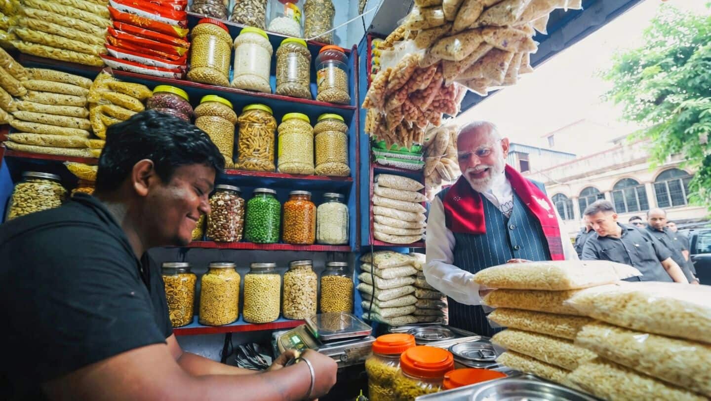 Jhargram jhalmuri vendor threatened after Prime Minister Narendra Modi's visit