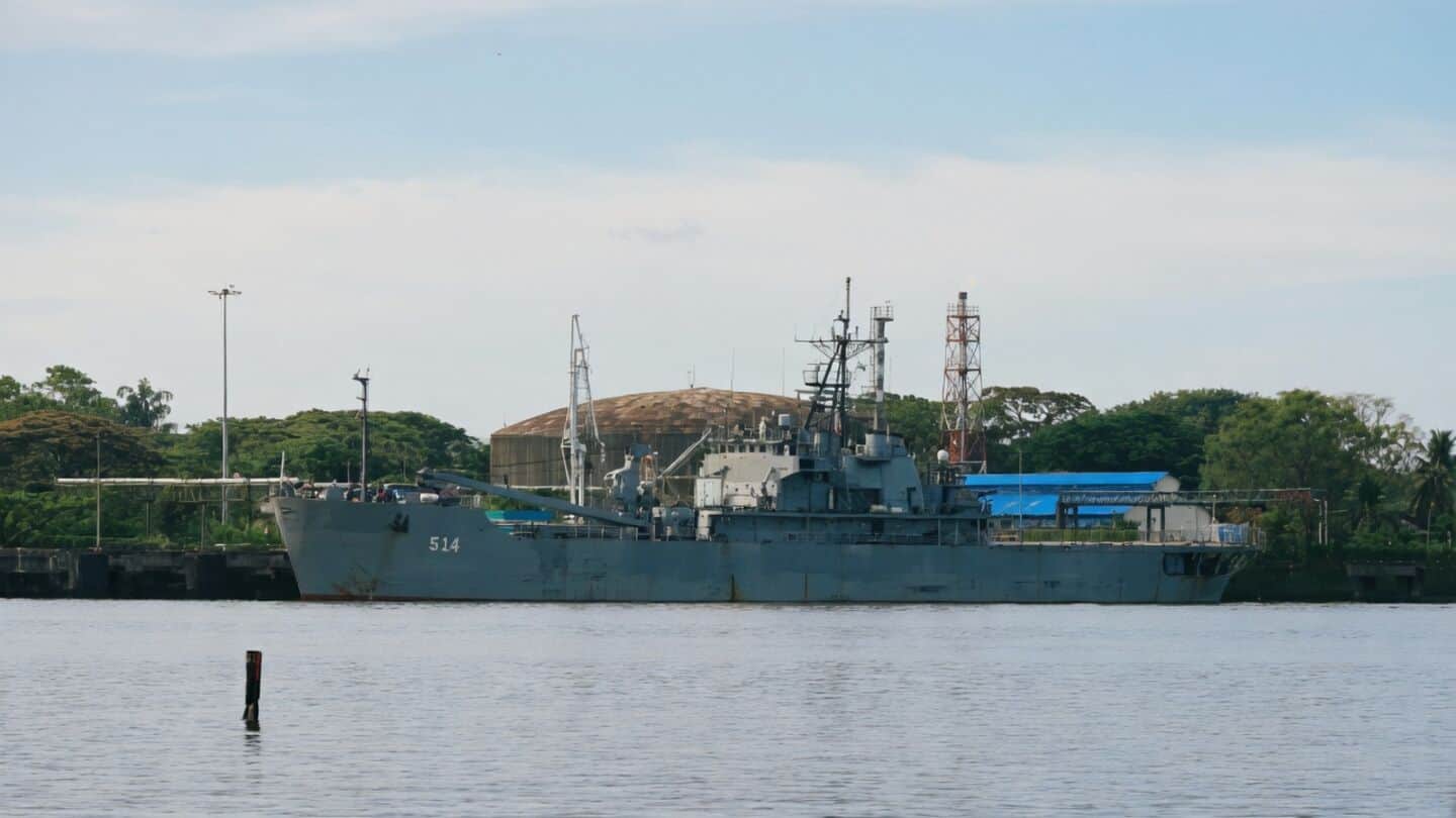 India aids 183 crew as IRIS Lavan docks in Kochi