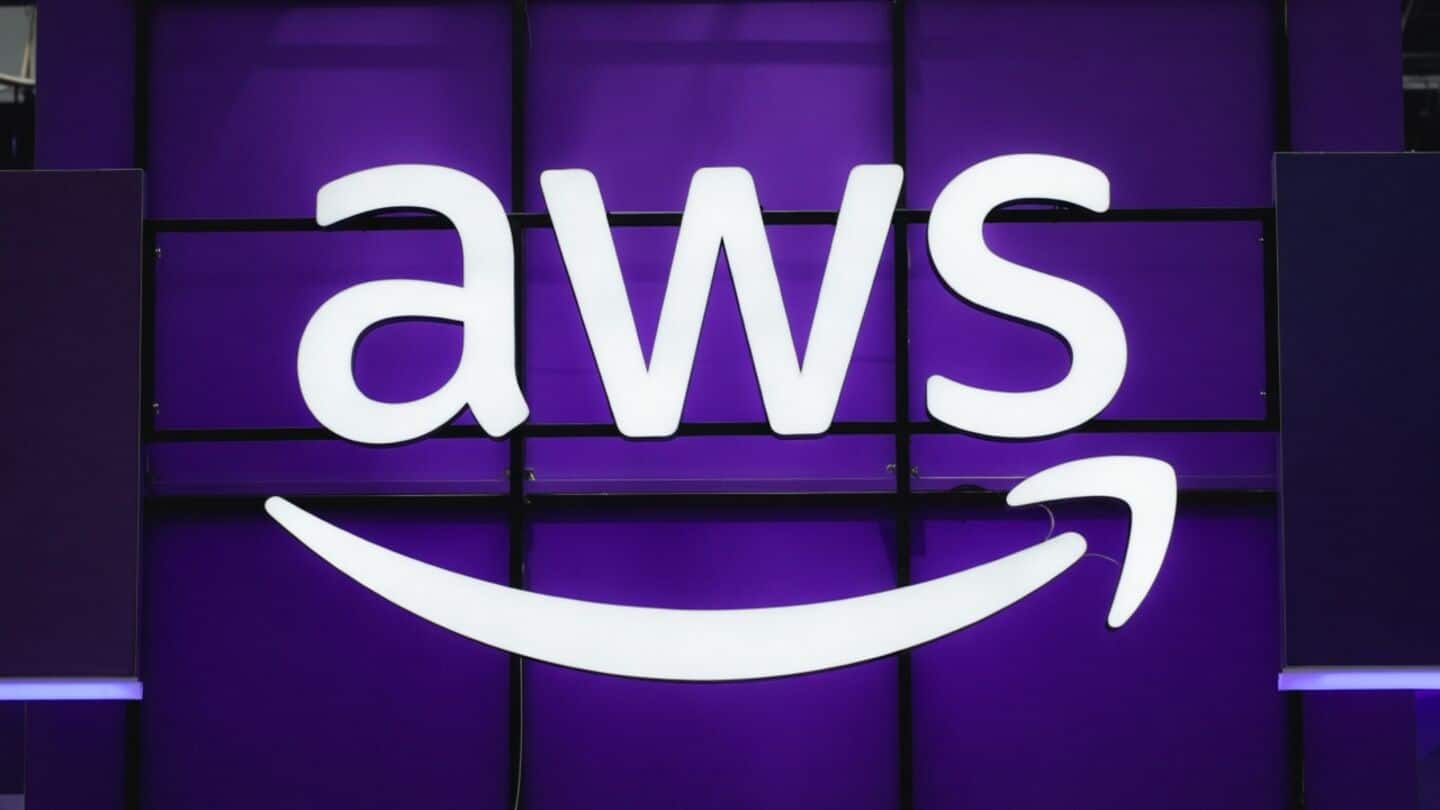 SITL signs 5 year AWS deal to modernize Indian industries