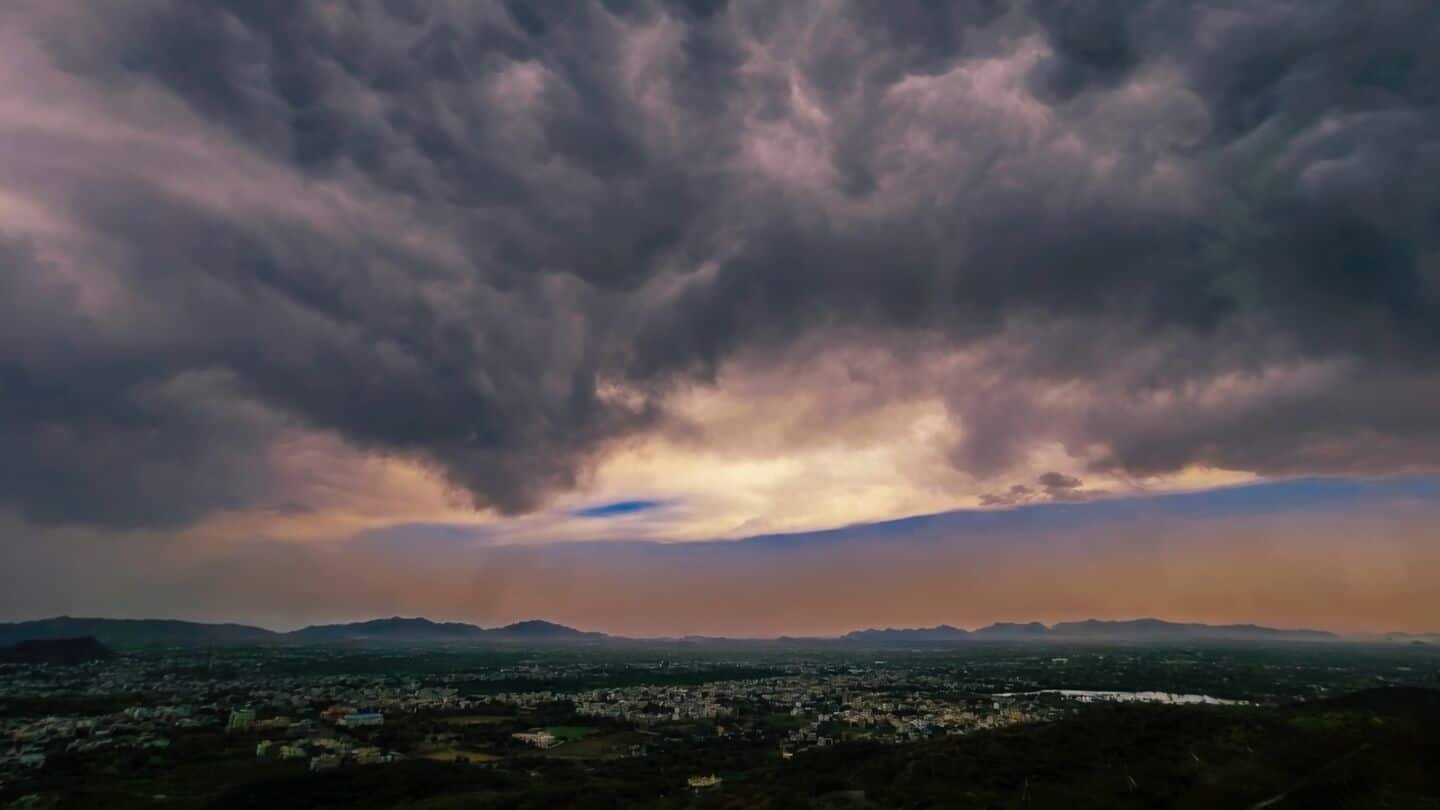 Dry air delays monsoon in central and northern India