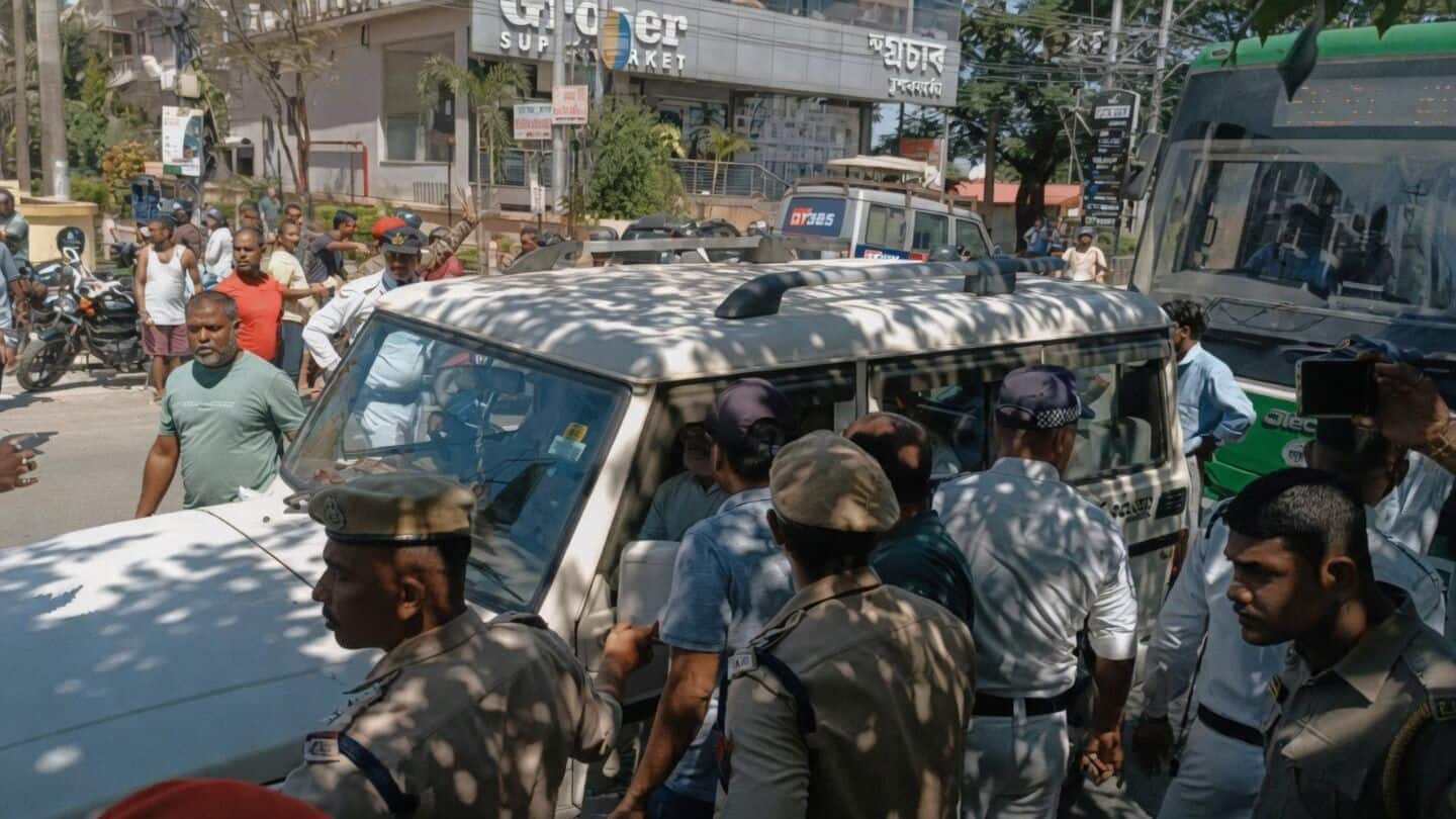 Guwahati police shot Prohanta Boro and Rahul Das in legs
