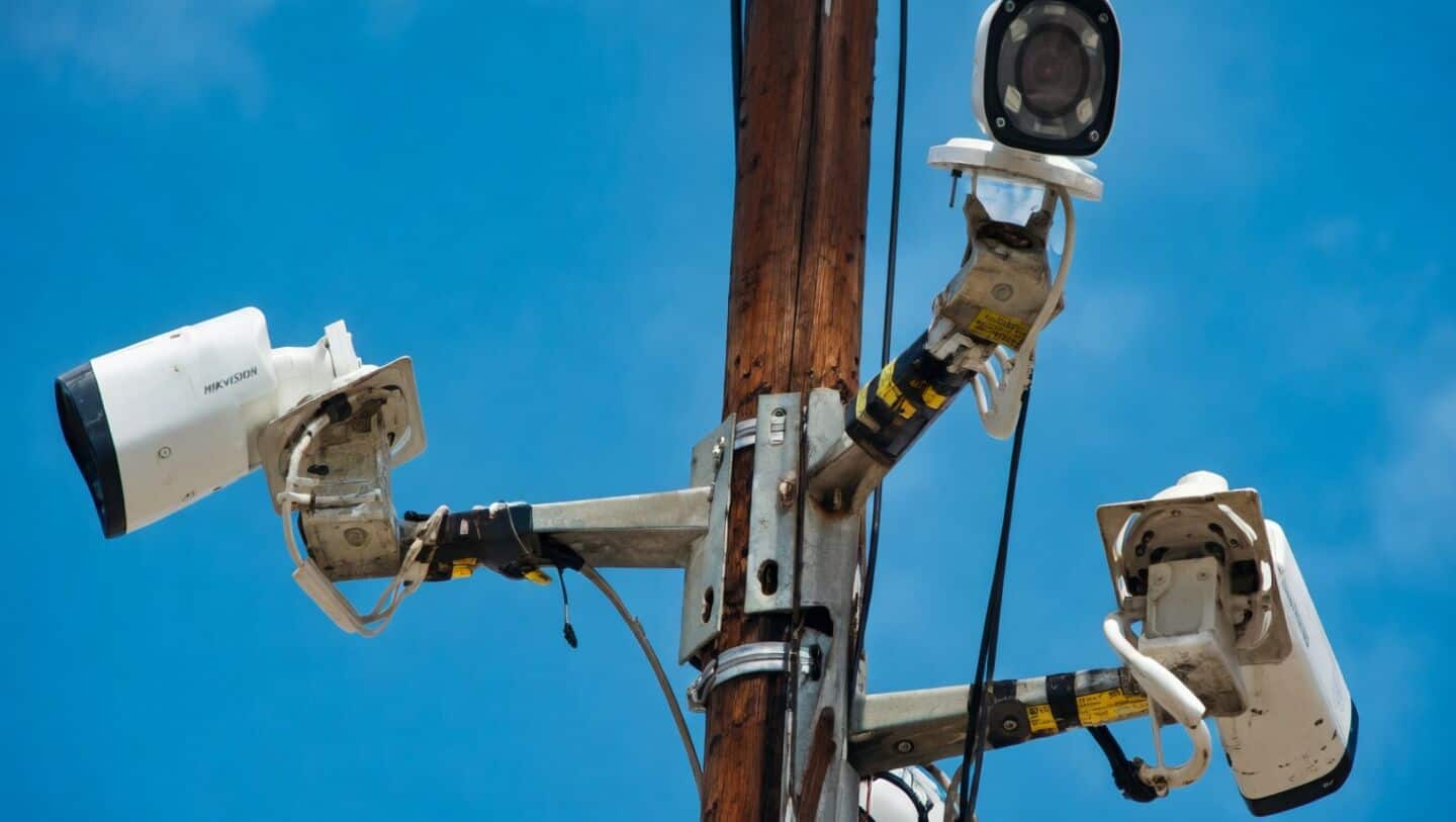 Mumbai to roll out 15,000 AI CCTV cameras for safety