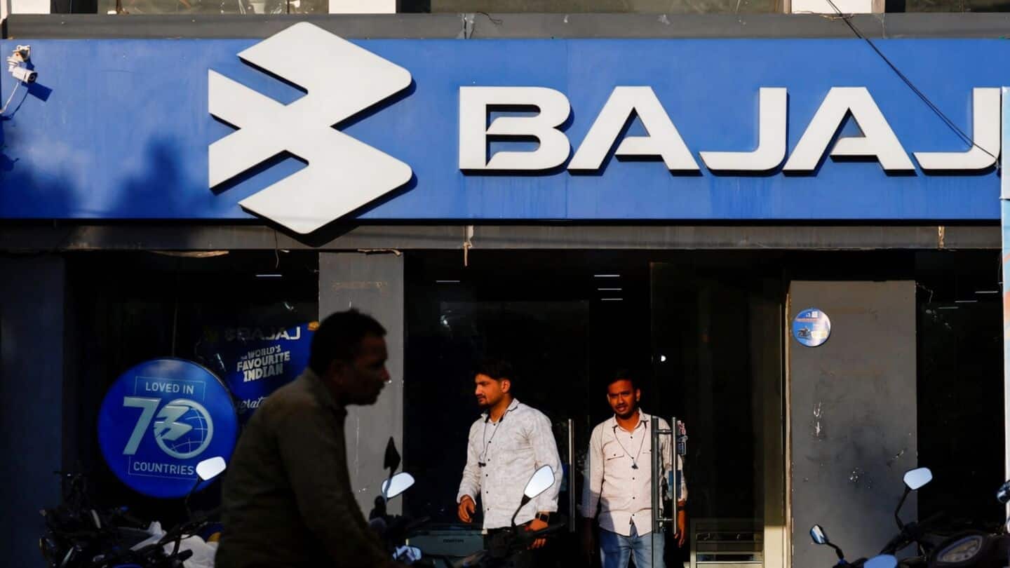 Bajaj Auto slips after setting record date for ₹5,632.8cr buyback