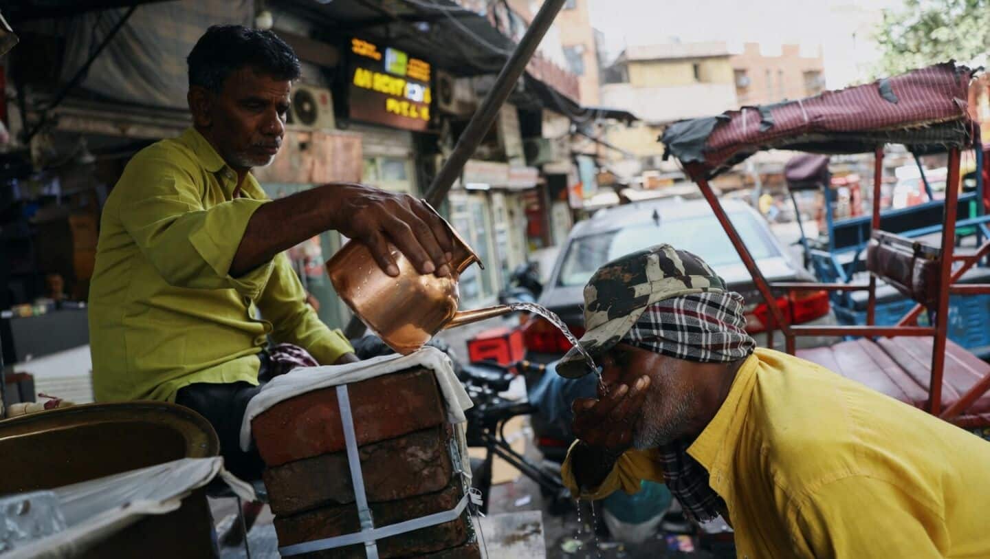 IMD issues yellow alert as Delhi records 28.4°C, heatwave possible