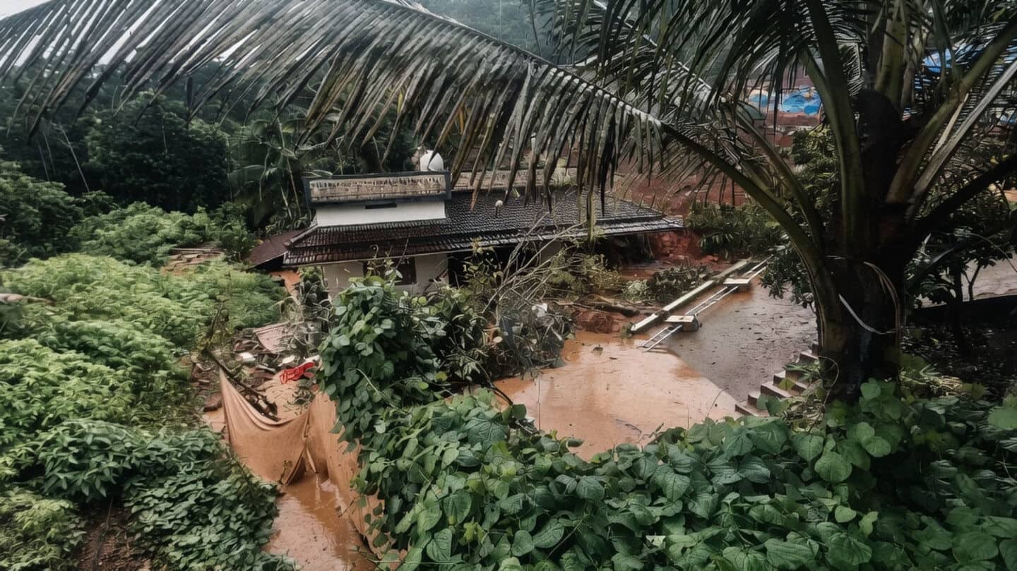 Kalladi tunnel landslide in Wayanad kills 3, 18 trapped