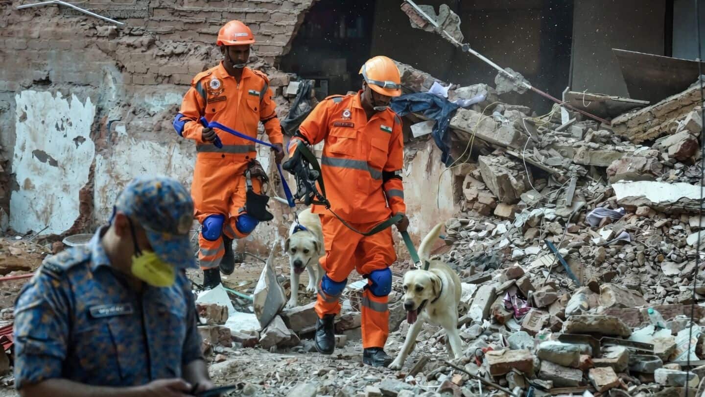 Satya Niketan building collapse kills 7, hostel daze under inspection