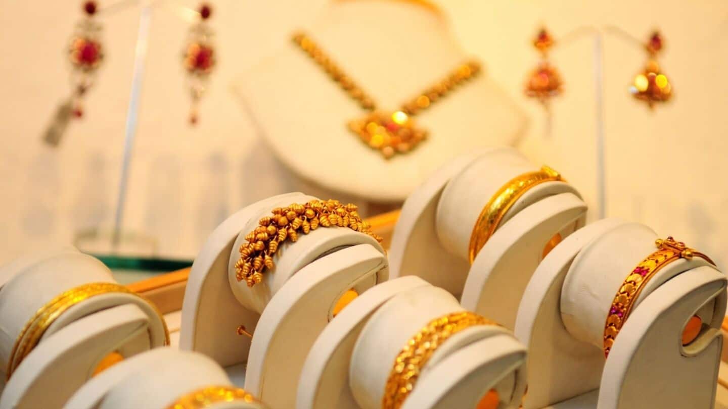 Gold and silver slip in India amid U.S.-Iran jitters