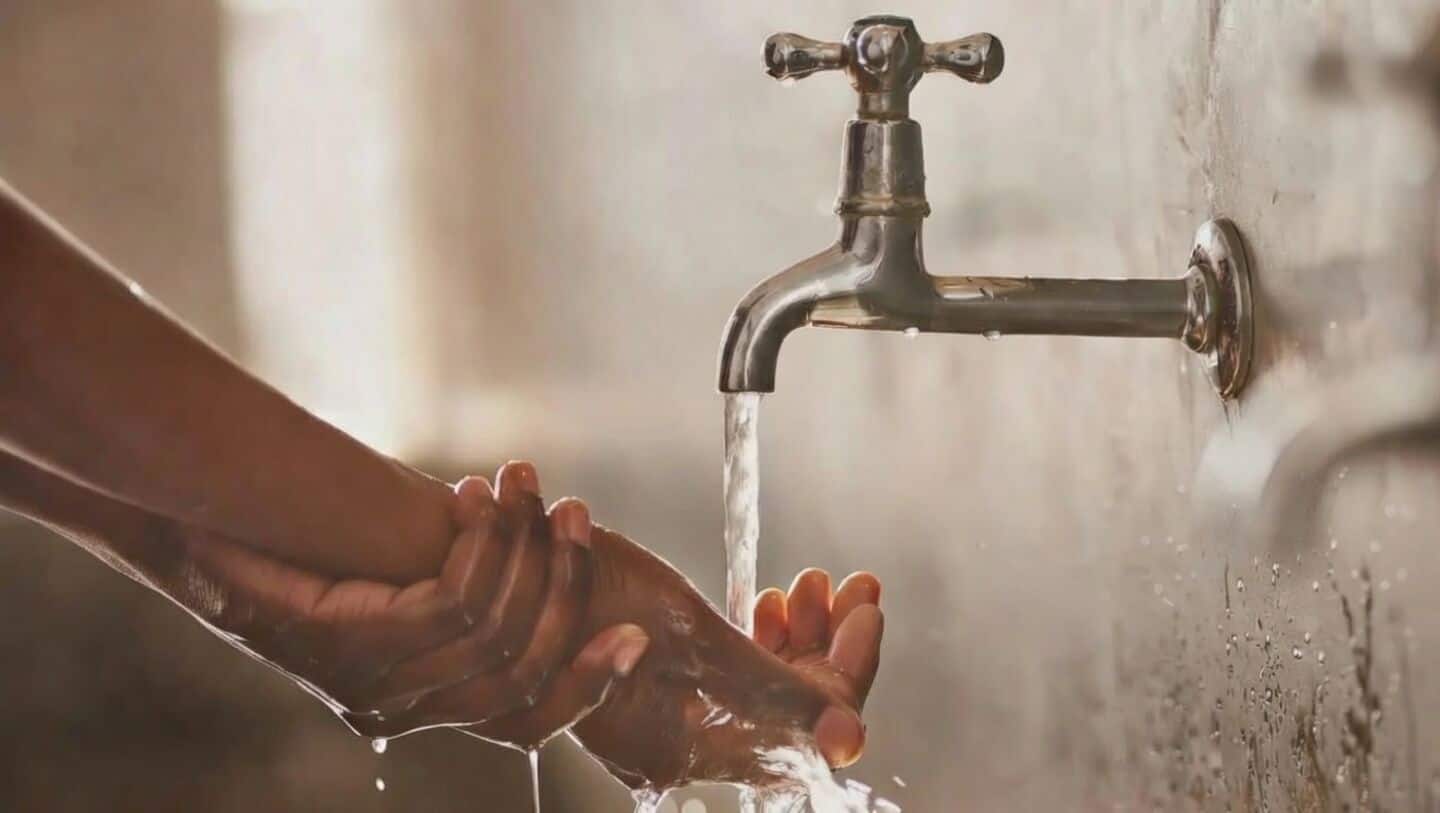 Mahalaxmi pipeline crack interrupts water supply to parts of Mumbai