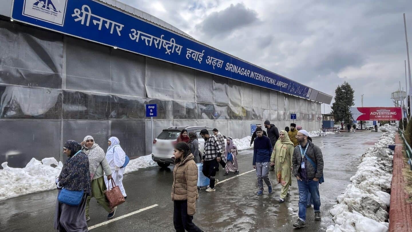 Omar Abdullah warns Oct 1-16 Srinagar airport closure harms tourism
