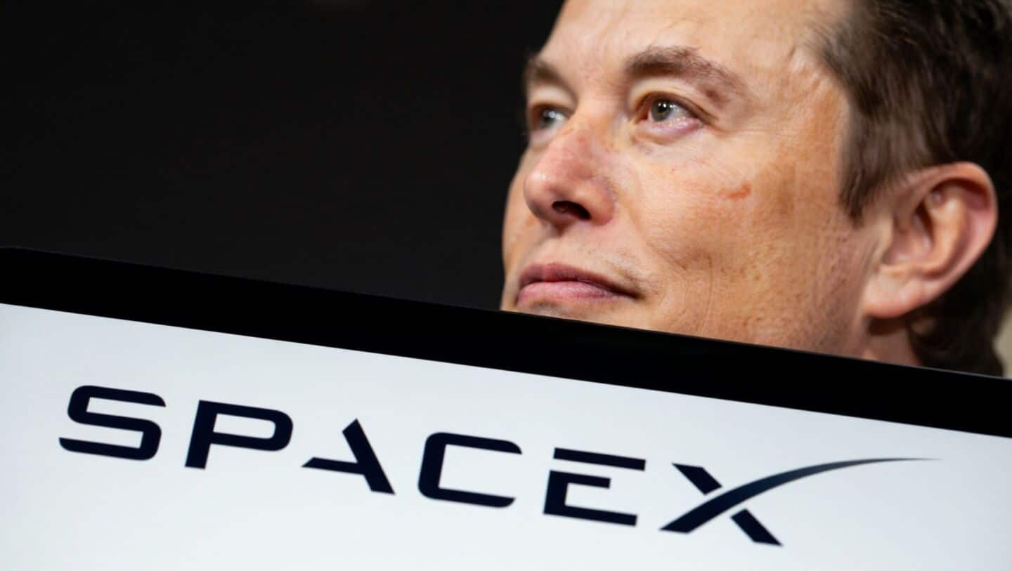 SpaceX reports nearly $5 billion 2025 loss despite $18.5B revenue
