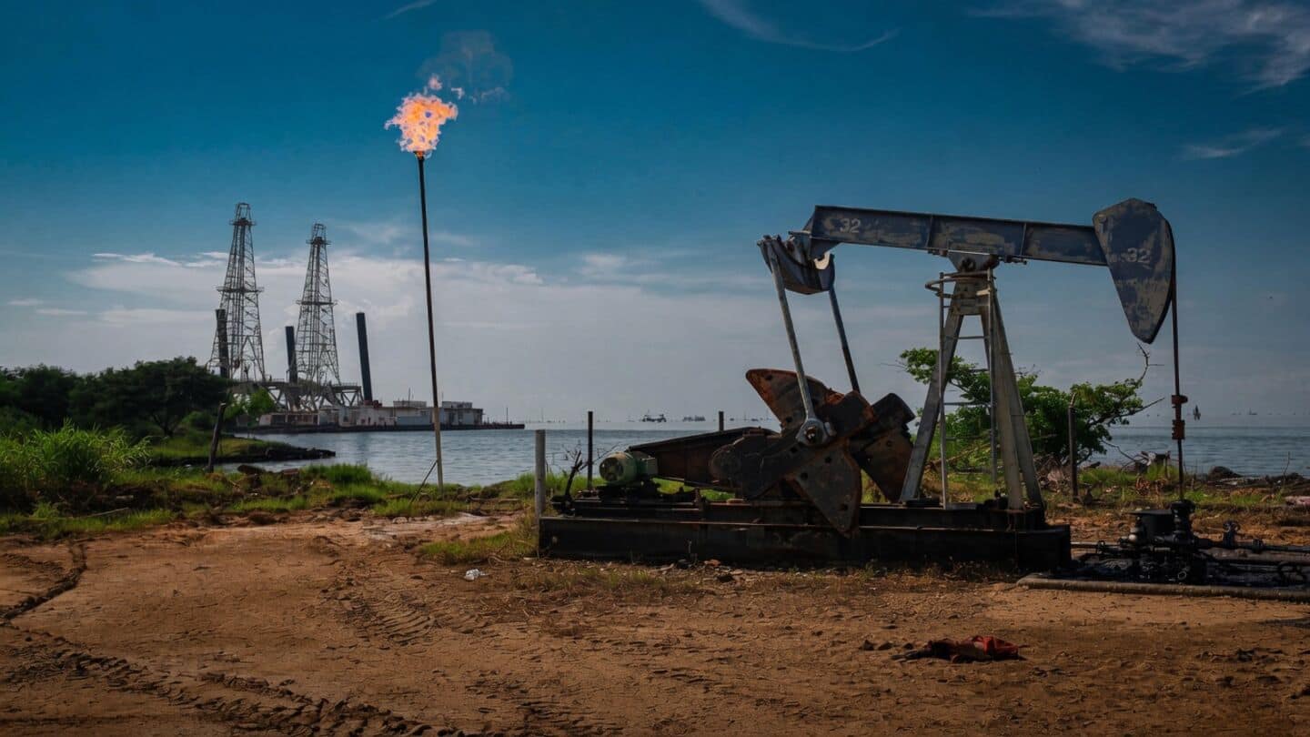 Brent crude prices hover near $95 despite U.S.-Iran conflict