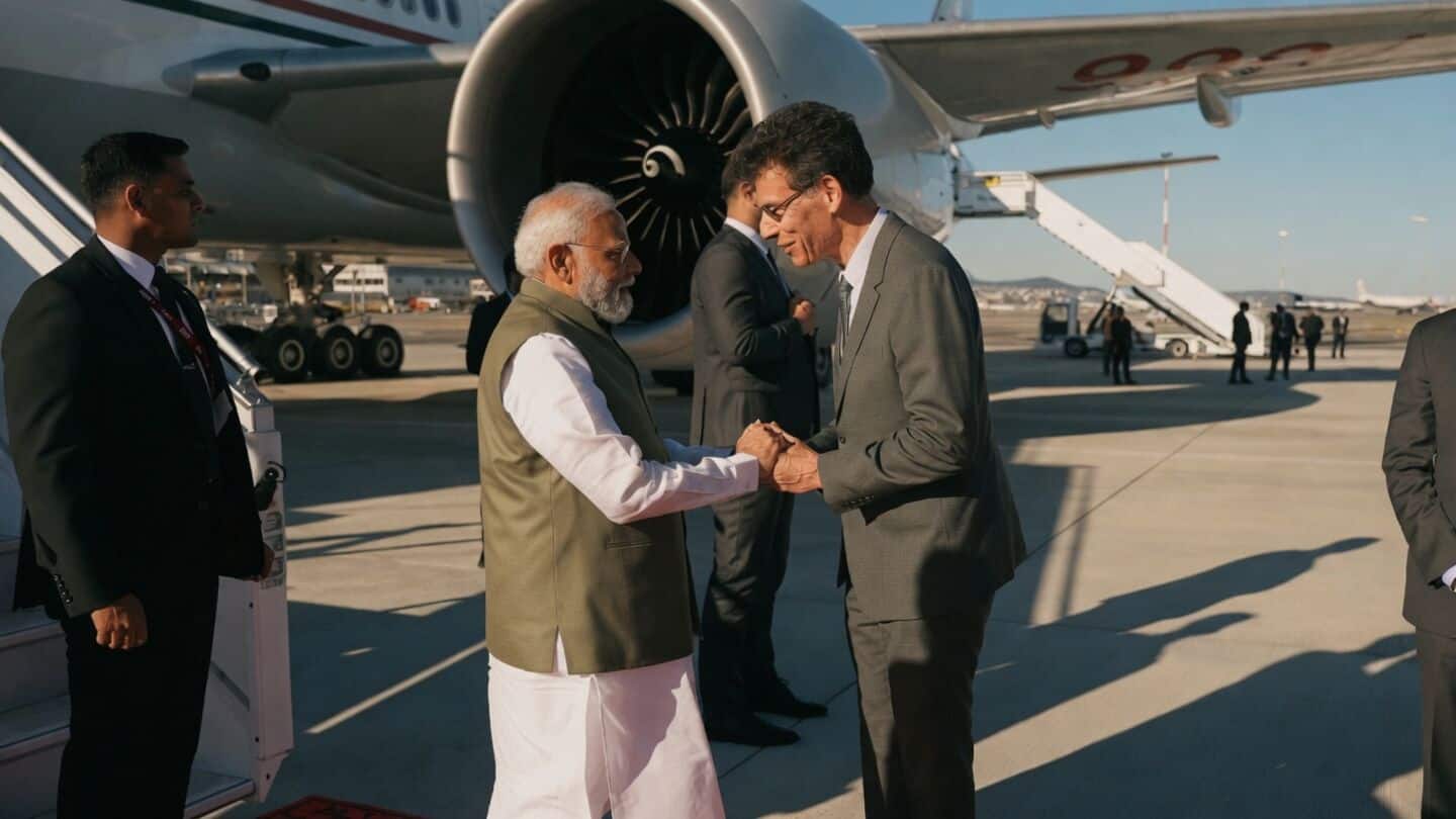 Narendra Modi lands in Nice, inaugurates Bharat Innovates platform