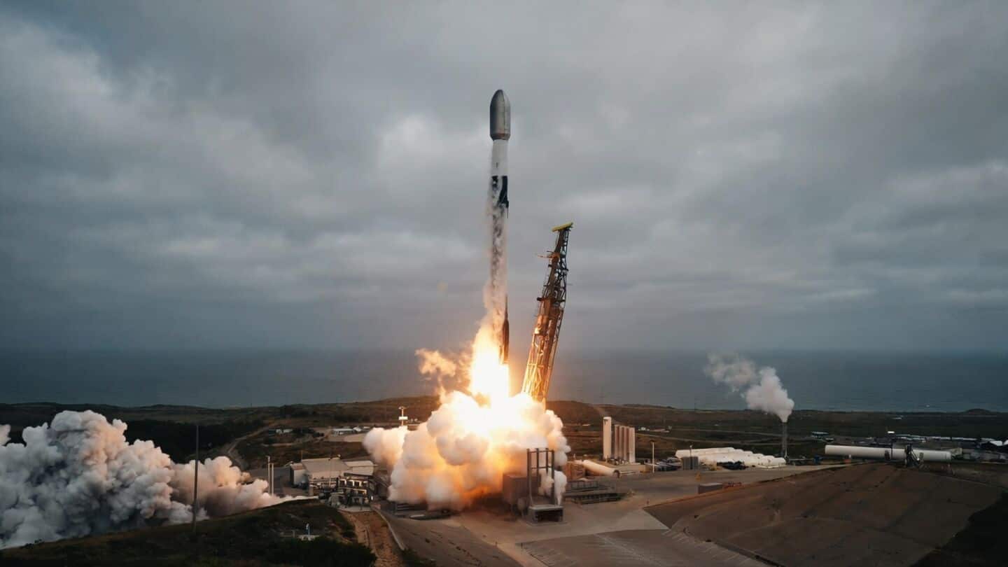 SpaceX launches 24 Starlink satellites from California expanding internet access