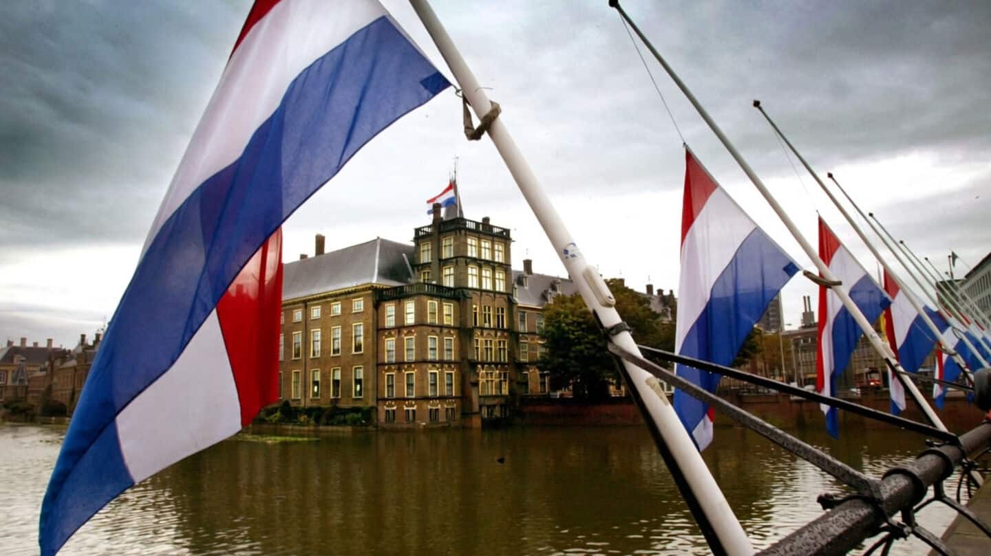 Dutch Tax and Customs Administration halts Microsoft 365 rollout
