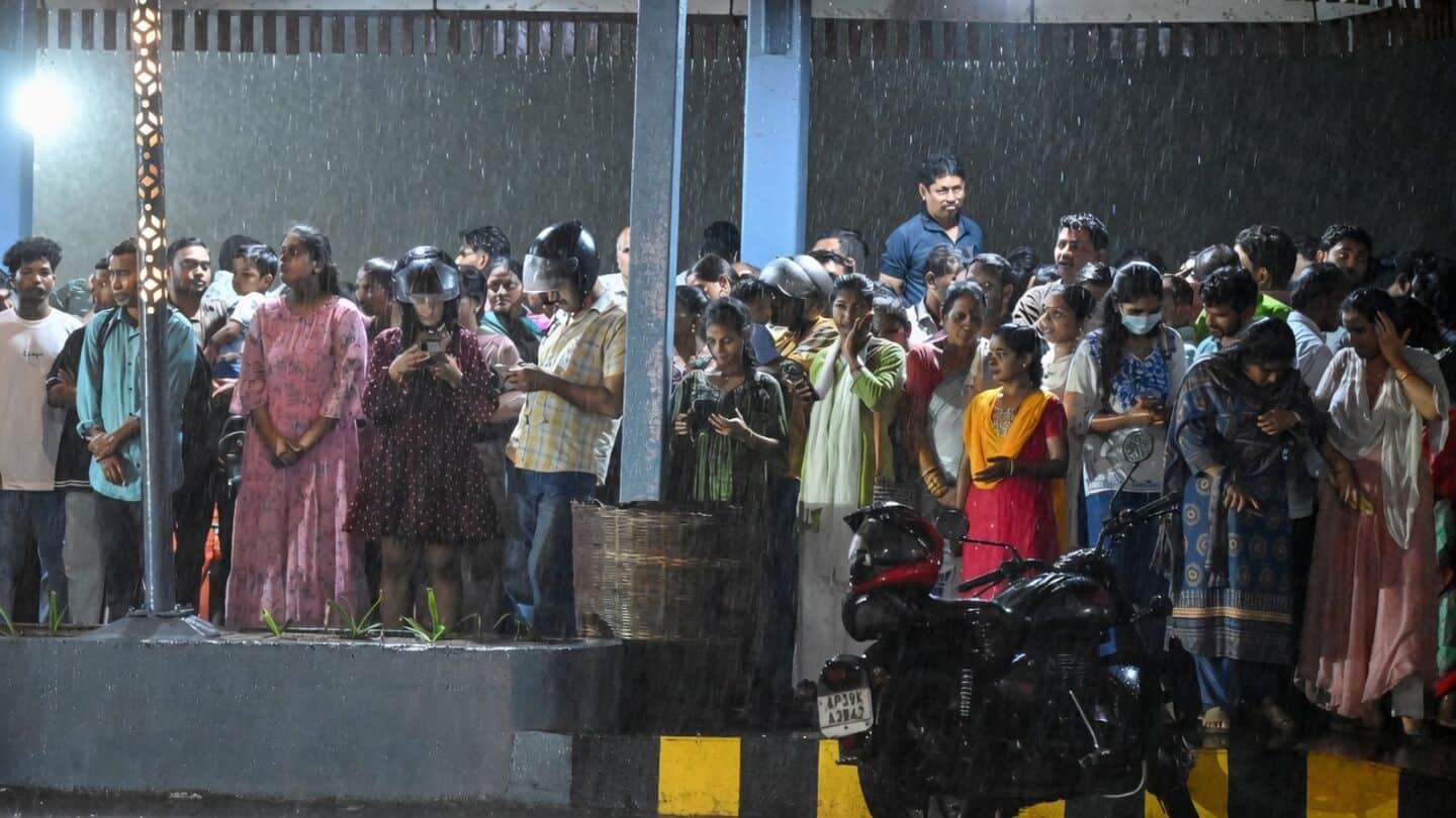 IMD warns Andhra Pradesh of heavy rain as system strengthens