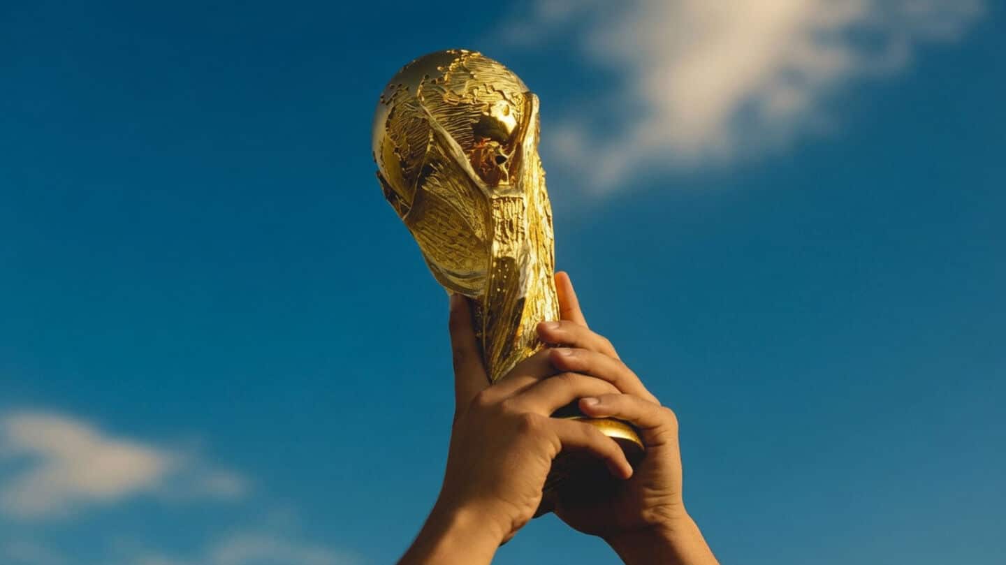 AIs split on World Cup winner between Spain and Argentina