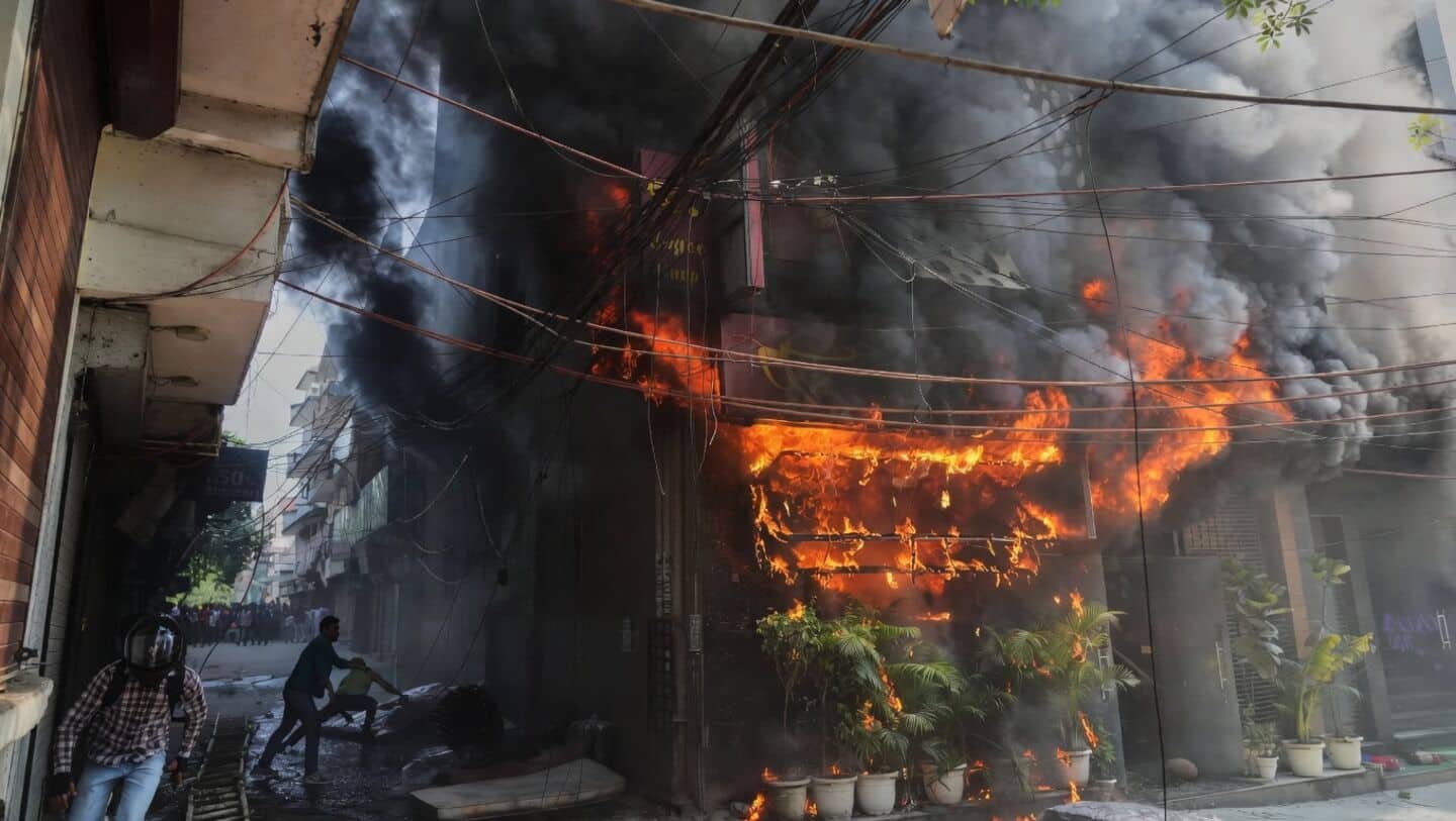 Police search for manager Jai Mishra after Malviya Nagar fire
