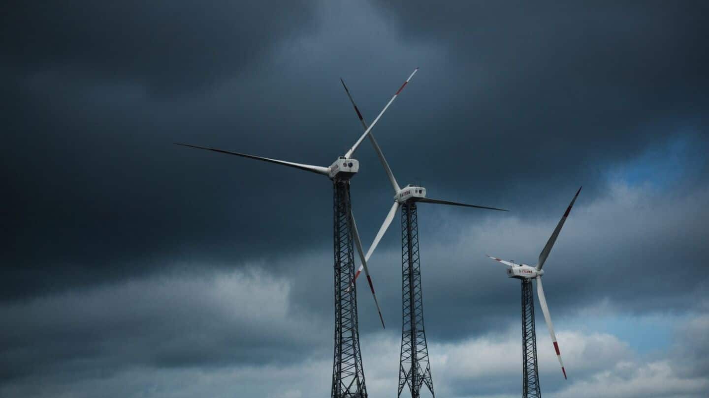 India bans renewables within 1 kilometer of international borders