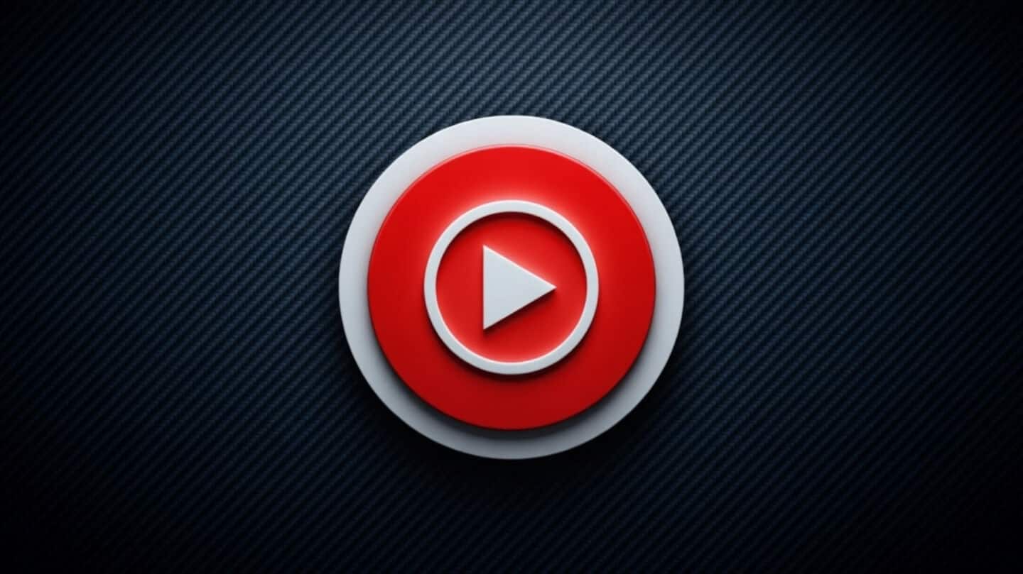 YouTube Music tests full screen now playing art covering bars