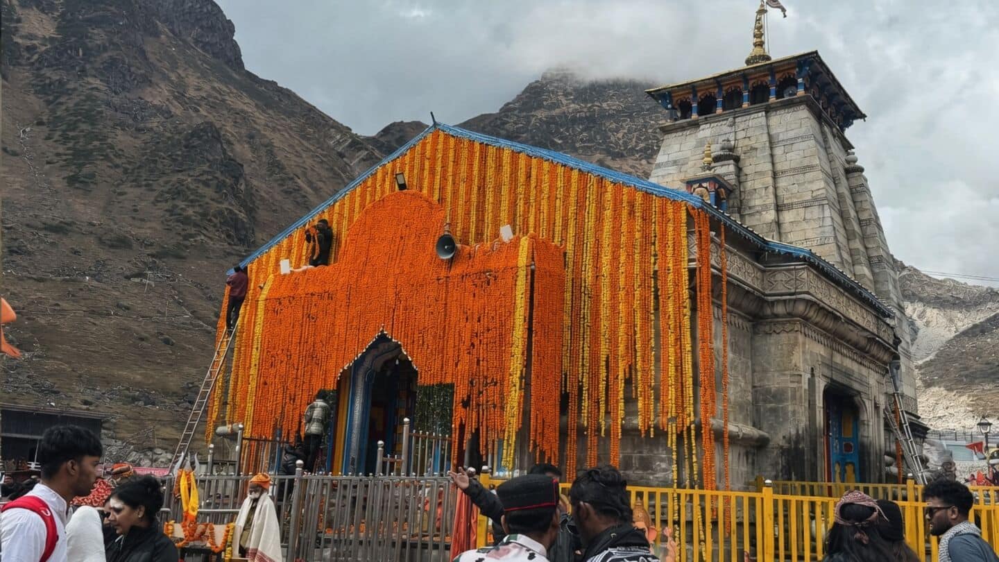 Heavy rain triggers landslide near Gaurikund halting Kedarnath Yatra