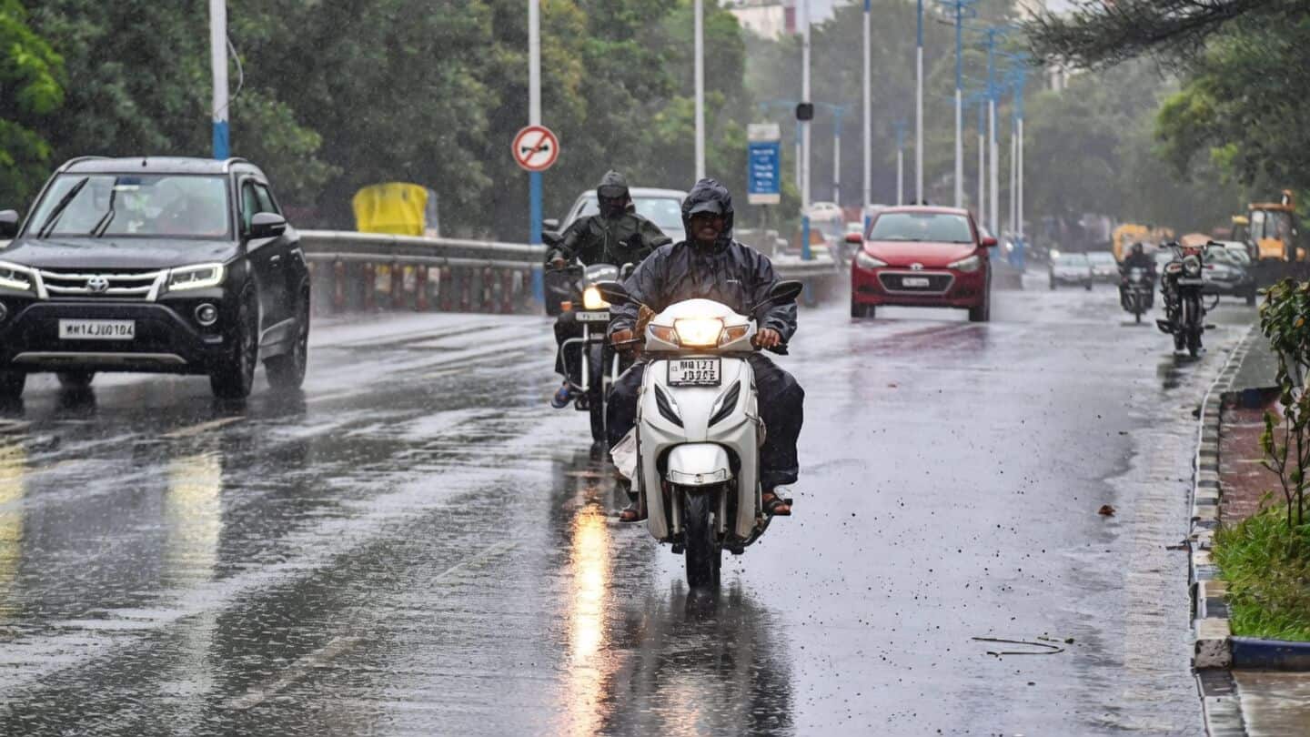 IMD issues yellow alert for Pune with thunderstorms, lightning, rain