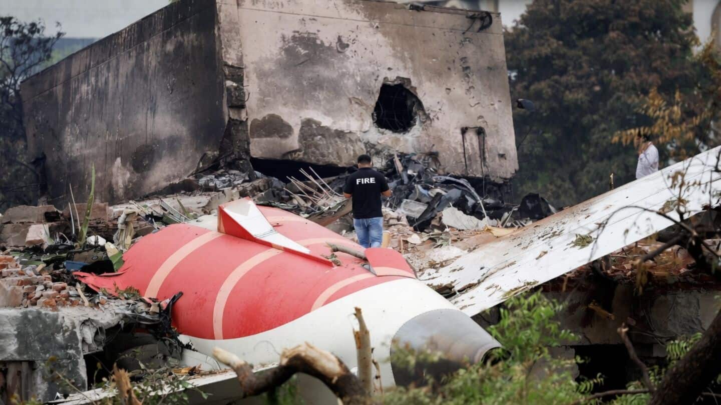 India's air accident investigators near completion of Dreamliner probe